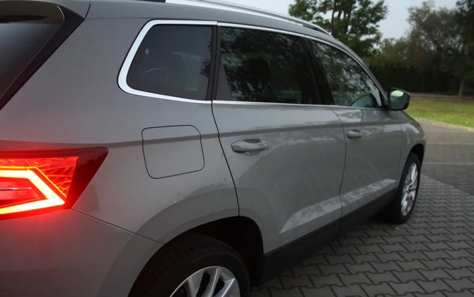 Skoda Karoq cena 86600 przebieg: 74000, rok produkcji 2018 z Police małe 781